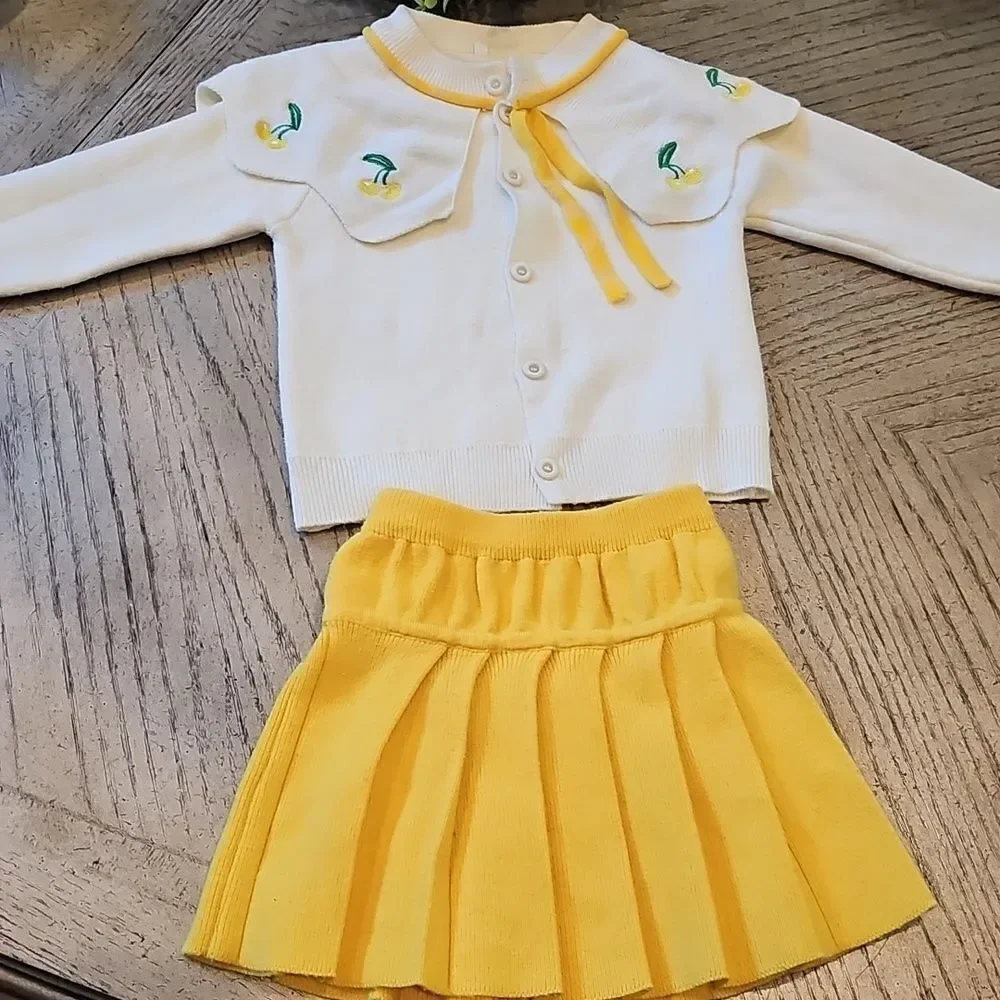 5T Yellow pleated knit skirt and cardigan jacket set